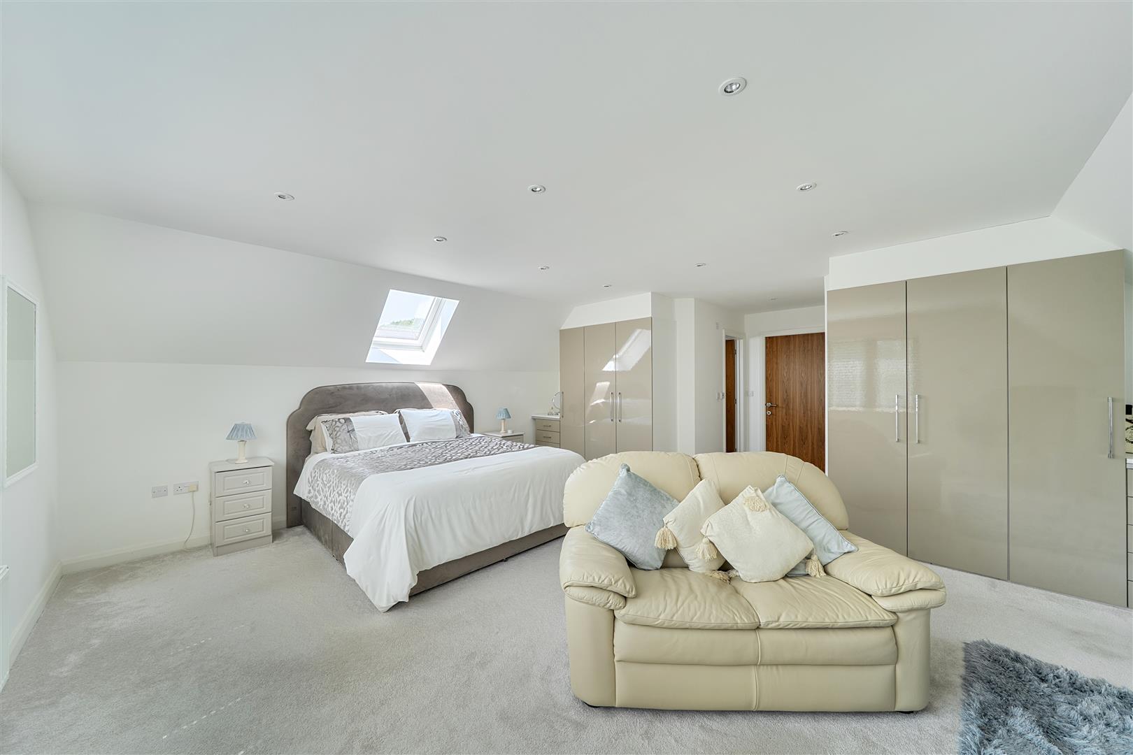 Dyffryn Road, Ammanford, SA18 3TH
